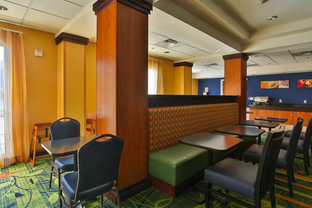Fairfield Inn And Suites By Marriott San Antonio Northeast / Schertz / Rafb Exteriér fotografie