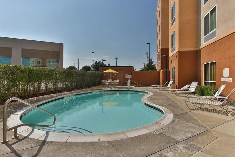 Fairfield Inn And Suites By Marriott San Antonio Northeast / Schertz / Rafb Exteriér fotografie